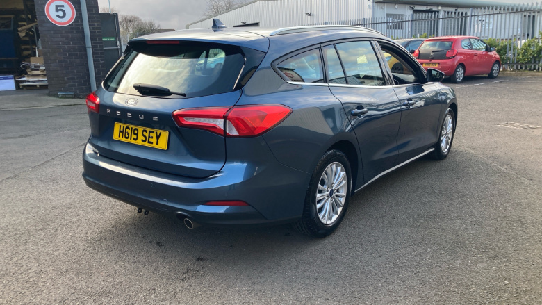 Ford Focus 1.5 EcoBoost 150 Titanium 5dr Auto Petrol Estate